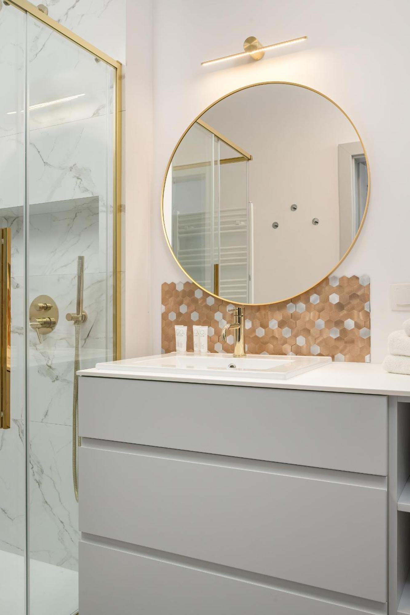 Michalczyka Stylish Apartment With Parking In The City Center Of Wroclaw By Noclegi Renters Ngoại thất bức ảnh